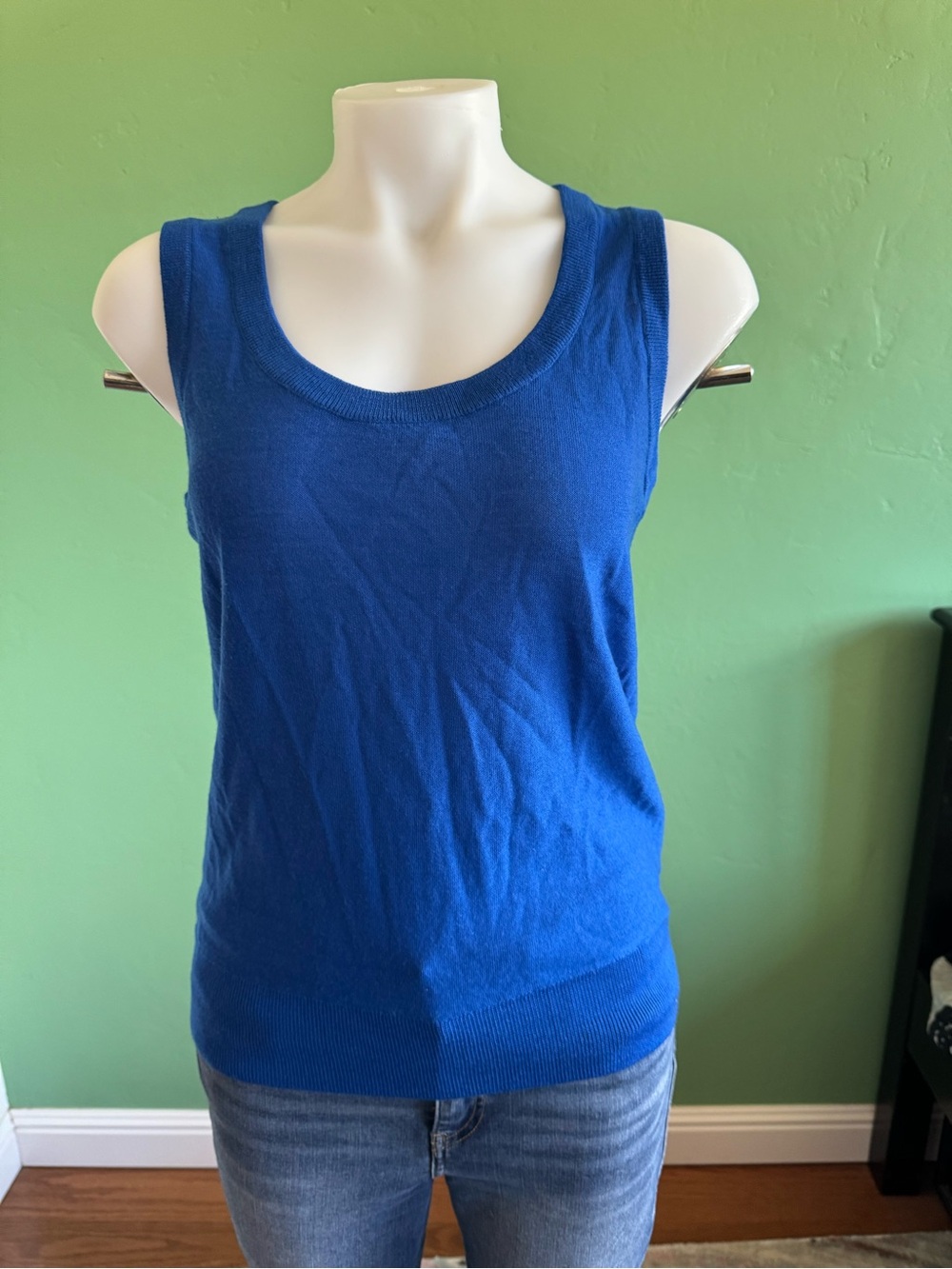DKNY 100% Merino Wool Sleeveless Sweater Tank Top Size Large